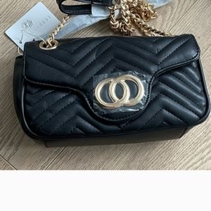 Faux-Leather Double Circle Detail Crossbody Chain Bag - Black